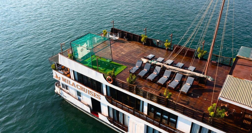 10 Mejores Cruceros En La Bahía De Halong 2025 17 Mila Cruise HaLong Bay – 5 estrellas nuevos, buen precio