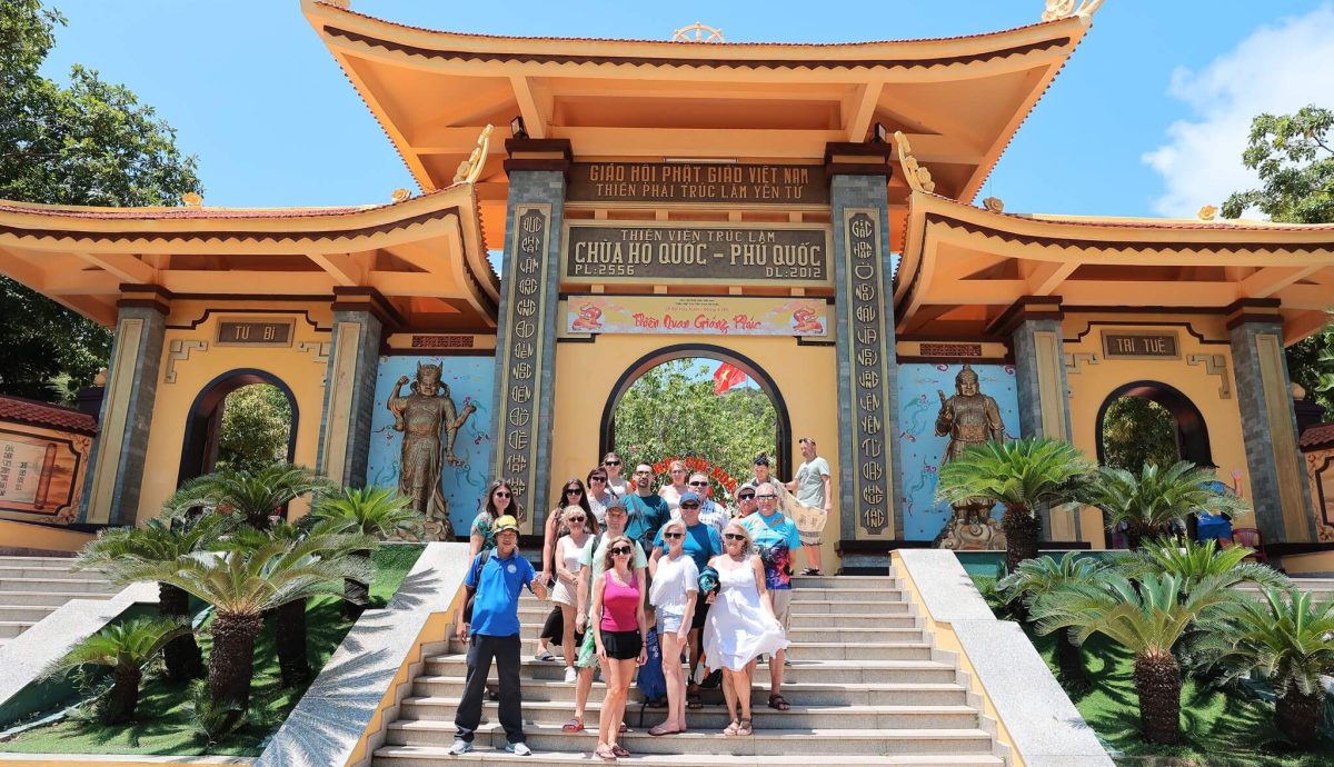 Tour Tham Quan 7 Điểm Trên Cạn- Funny Trip Phú Quốc